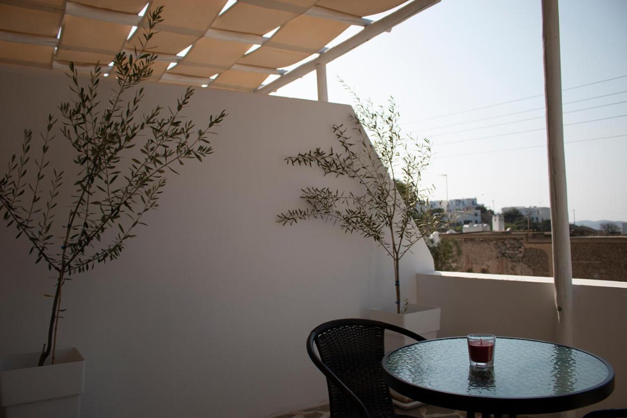 Agnadema Luxury Residences Schoinoussa Exterior foto