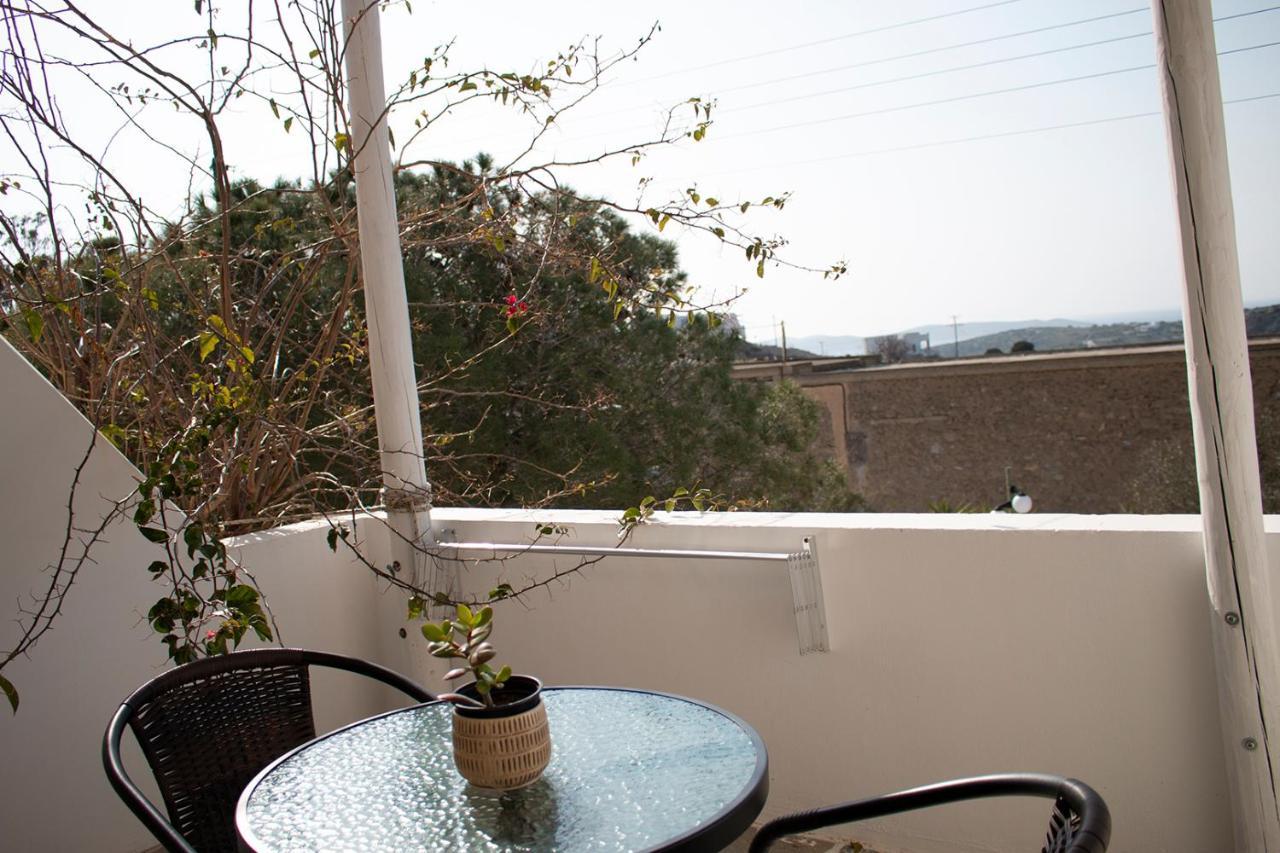 Agnadema Luxury Residences Schoinoussa Exterior foto
